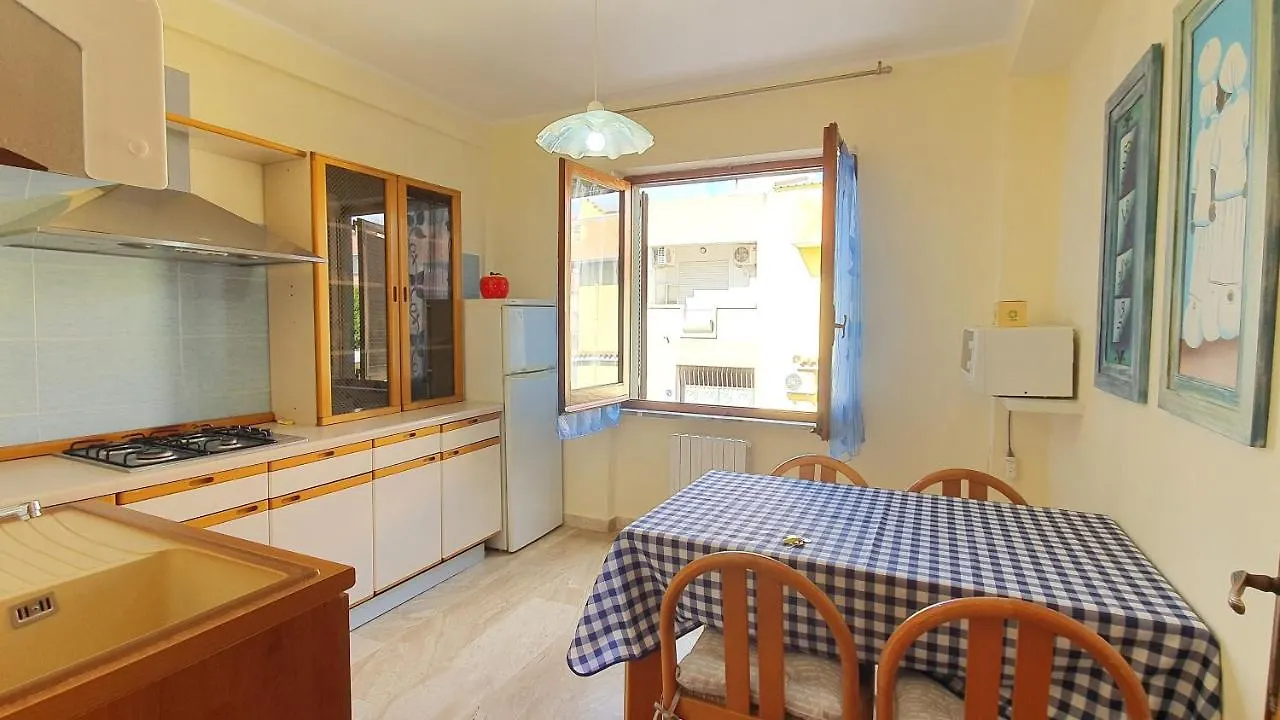 Em Holiday Apartment Quartu Sant'Elena