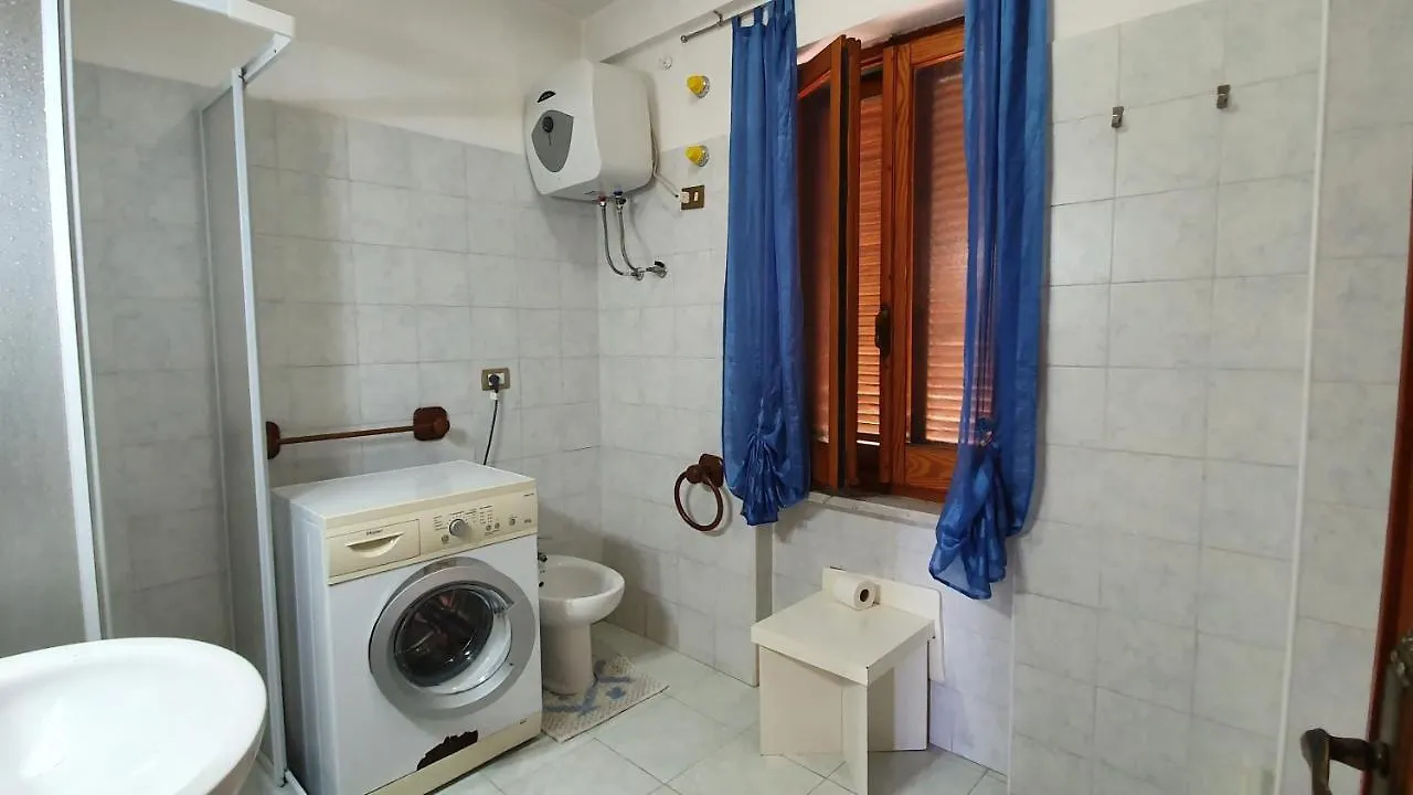 Em Holiday Apartment Quartu SantʼElena