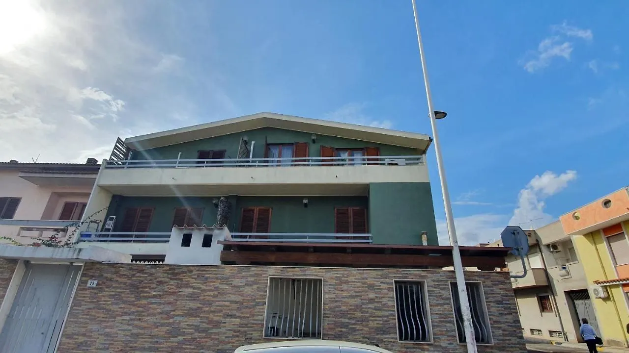 Em Holiday Apartment Quartu SantʼElena Italia